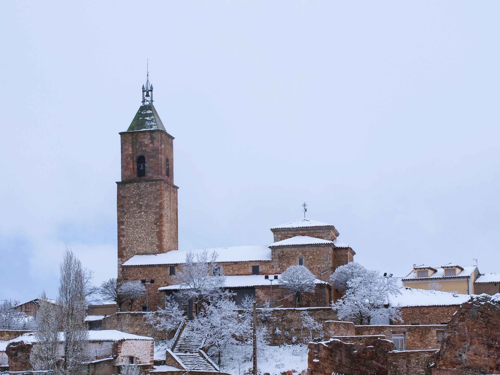 Iglesia de Alcolea nevada